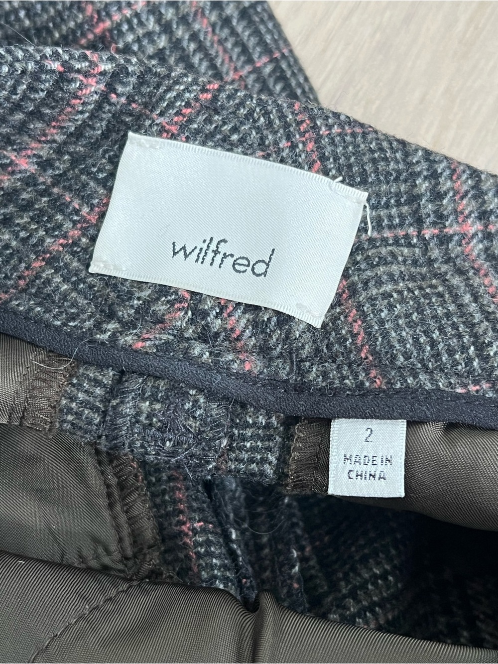 Aritzia Wilfred Wool & Cashmere blend pant - Picture 5 of 5